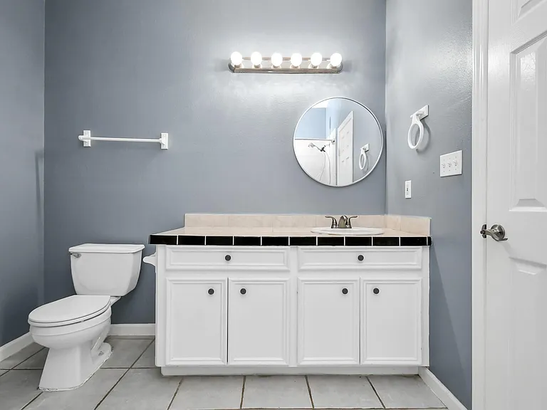 9006 Ledge St — Photo 13