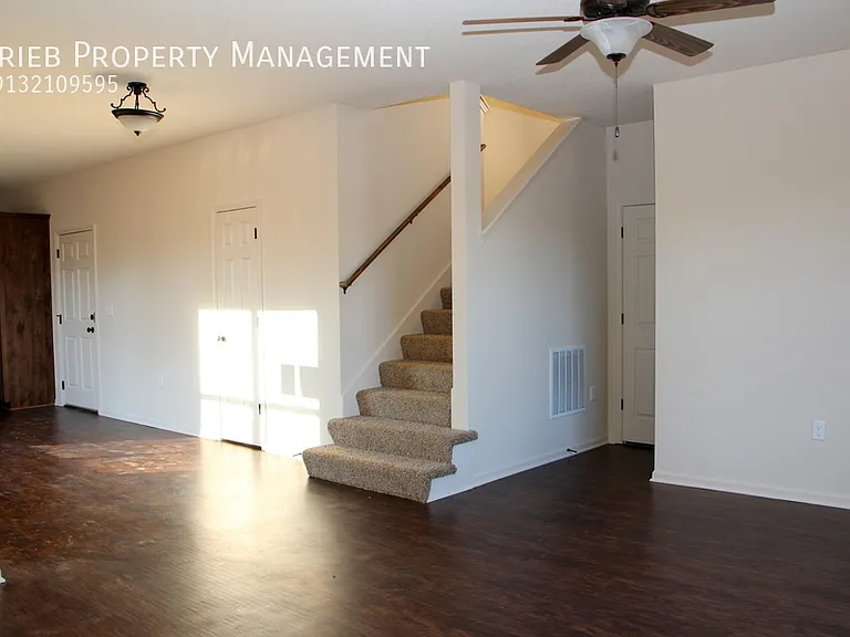 21942 W 125th Pl #10 — Photo 3