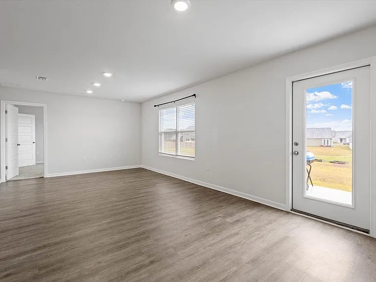 Rivers Landing Dr — Photo 19