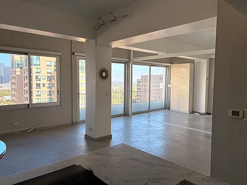 10501 Wilshire Blvd Photo 1