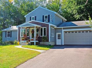 11 Walker Rd, Shelburne Falls, MA 01370