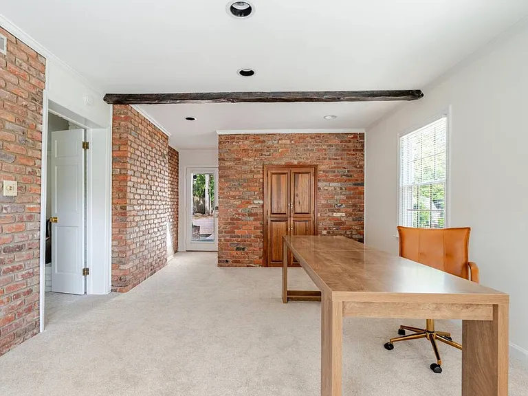 2901 Goneaway Rd — Photo 11
