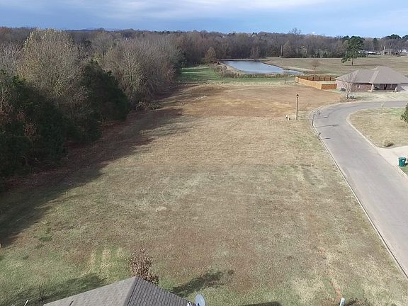 2nd image of 20 Sagebrush Cir