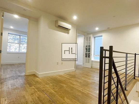 2nd image of 1508 Jefferson Ave #F1