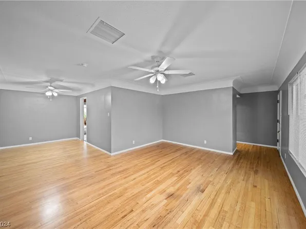 542 San Pedro Dr, Las Vegas, NV 89104