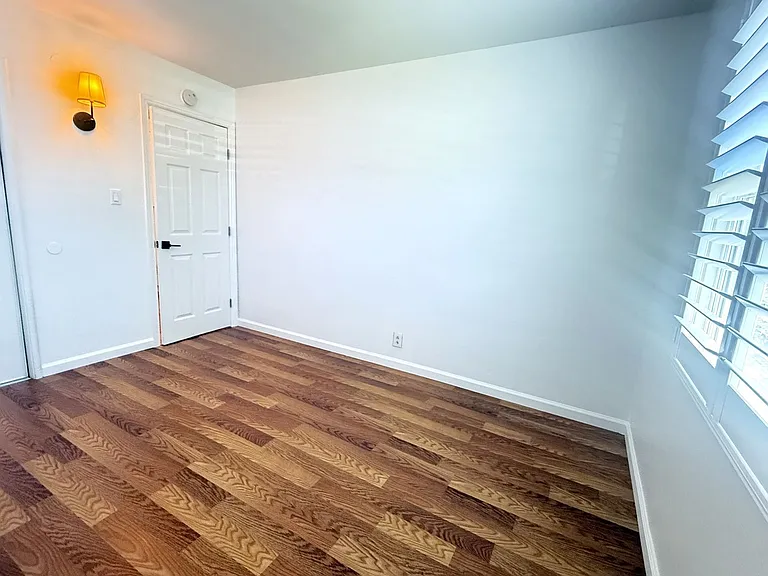 4133 Joan Ave — Photo 11