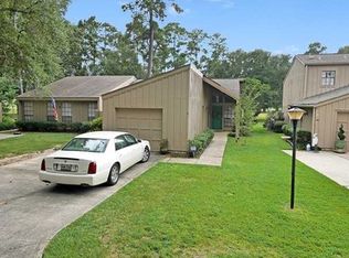 630 N Beau Chene Dr APT 2, Mandeville, LA 70471
