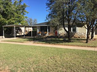 107 SW 14th St, Seminole, TX 79360