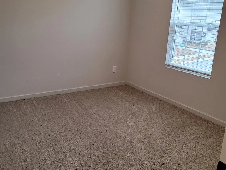 3417 Slippery Elm Dr — Photo 10