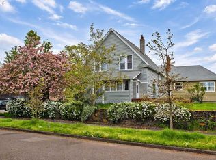 8434 SE 17th Ave, Portland, OR