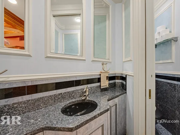 1440 East 19th Street image 8 of 20