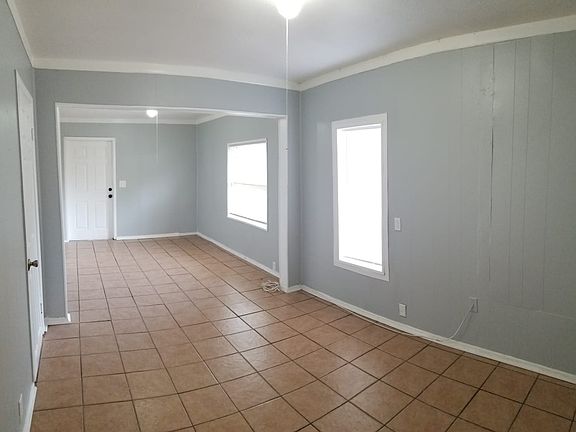 2nd image of 2501 N 54th St