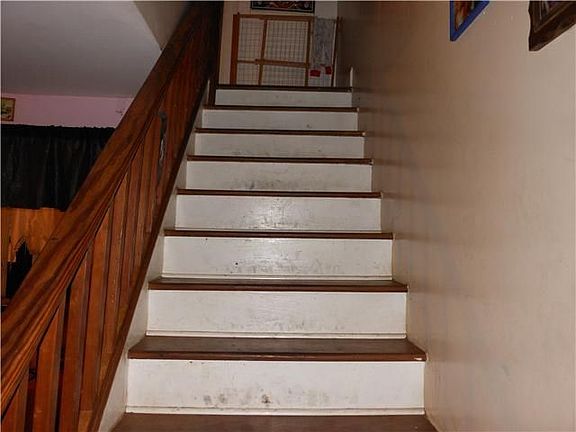4th image of 45 Wilkins St