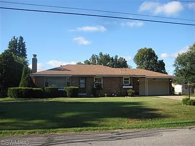 1st image of 1515 48th St SE