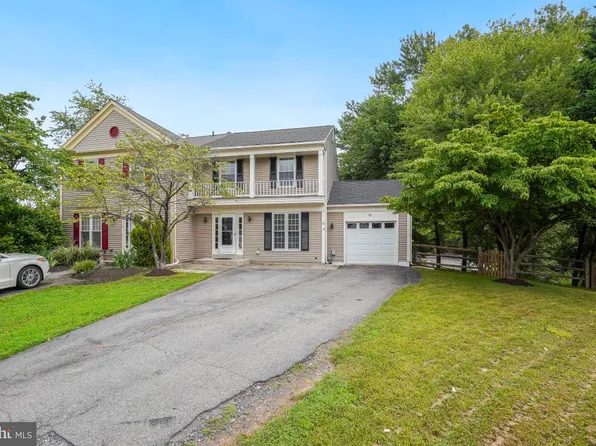 18 Noblewood Ct, Gaithersburg, MD 20878