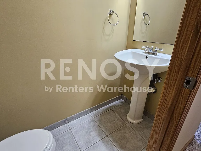 7648 Century Blvd — Photo 11