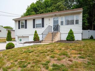 5 Navarro Rd, East Haven, CT 06512