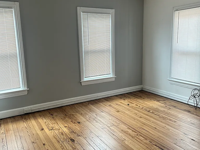 237 Westside Ave — Photo 10