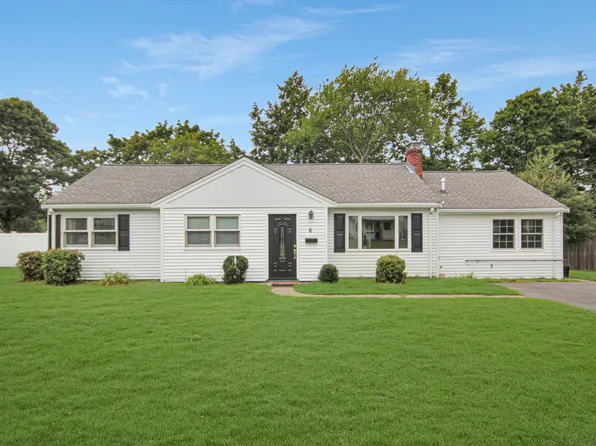 6 Dwight Ave, Natick, MA 01760