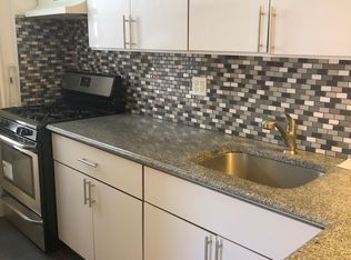 4319 34th Ave #2R, Long Island City, NY 11101