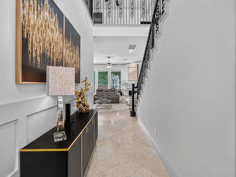 226 Skybranch Ct — Photo 8