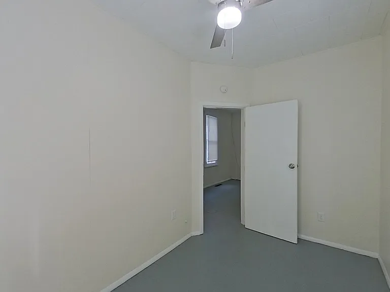 1473 Thomas Ave — Photo 3