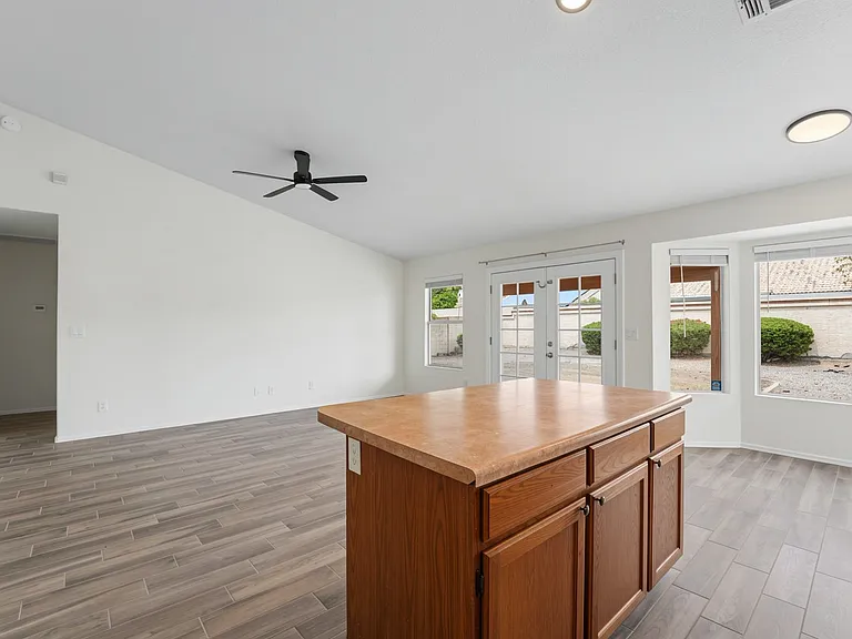 7842 W Boca Raton Rd — Photo 16