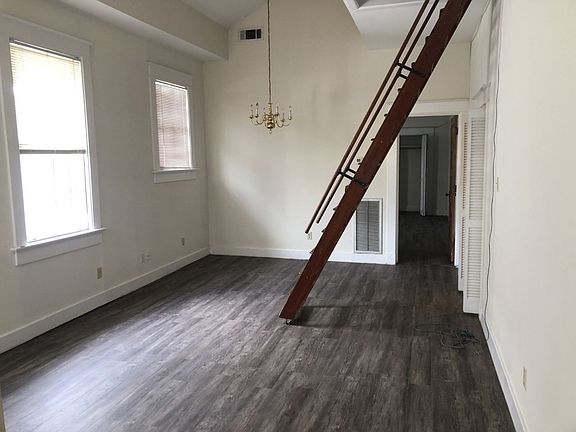 3rd image of 3116 Prytania St Unit 18