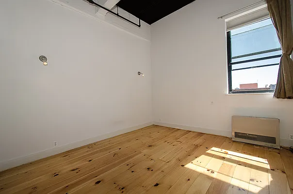 Rented by Brick&Mortar | media 7