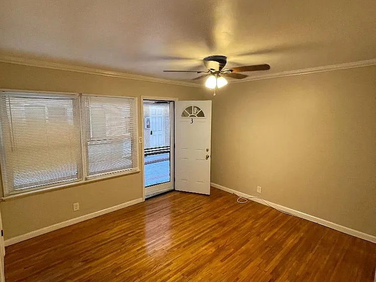5237 Ocean Blvd — Photo 10