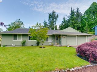 2104 SW Eastwood Ave, Gresham, OR 97080