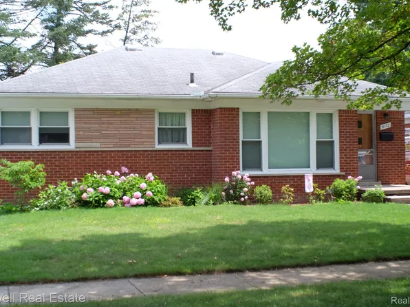 9172 Tecumseh Ave, Redford, MI 48239