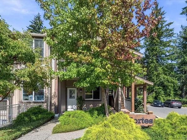 5934 Nelson Rd #201, Nanaimo, BC V9T 5N9