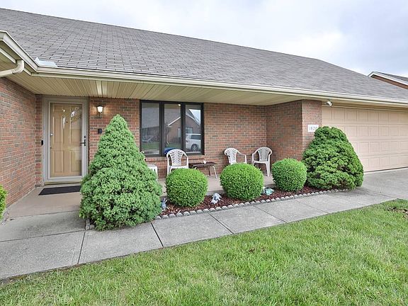 3rd image of 1820 Berwick Dr