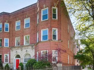 1547 W Farwell Ave #2E, Chicago, IL 60626