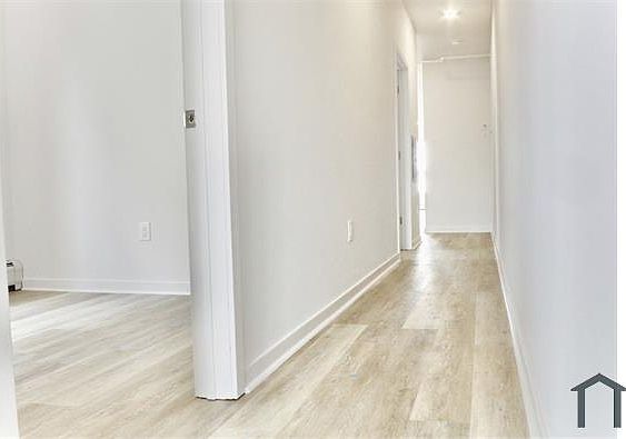 2nd image of 444 Bergen Ave #1R
