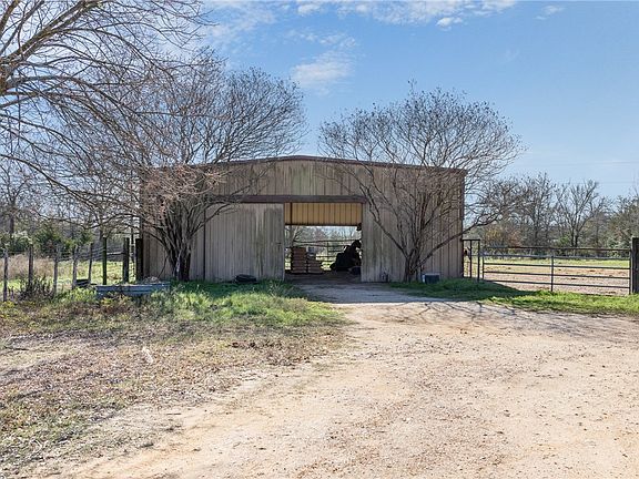 3rd image of 10466 Old Hearne Rd Tract 4