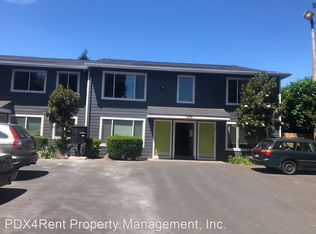 1603 SE Taggart St APT 2, Portland, OR