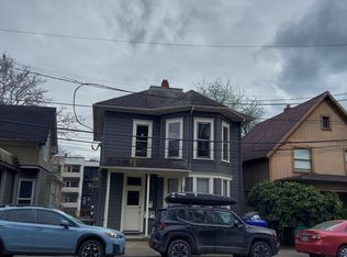 2052 SE Morrison St APT 1, Portland, OR 97214