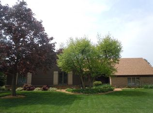 210 W Riverview Dr, Woodville, OH 43469
