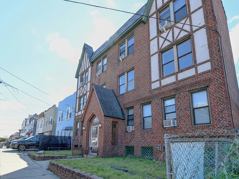 901 Grand Ave #2B — Photo 23