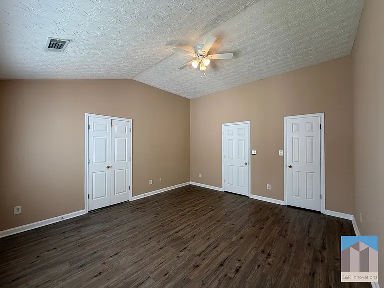 644 Kenridge Dr — Photo 27