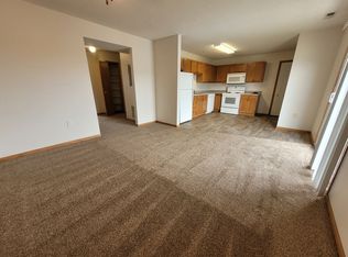906 Washington Ave SE #701, Bondurant, IA 50035
