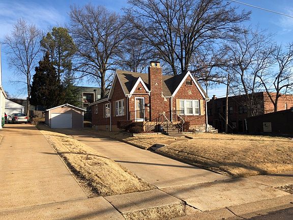 3rd image of 15 Randolph Ave