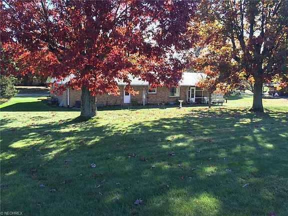 2nd image of 824 Kaderly Ave SW