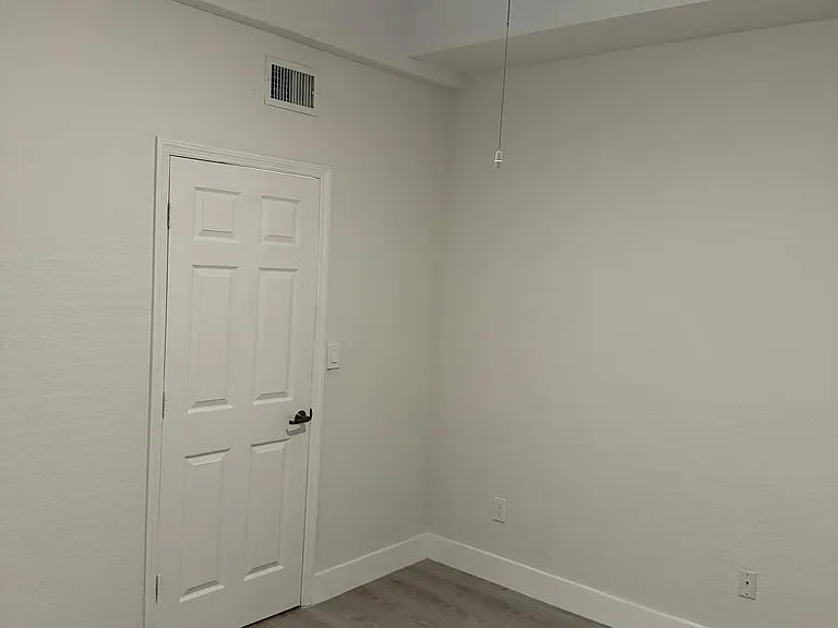 715 SW 148th Ave #610 — Photo 38