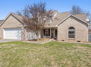 7220 Hannah Brook Rd, Knoxville, TN 37918