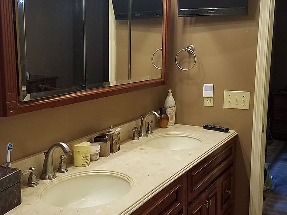 5th image of 3802 Dudley Dr
