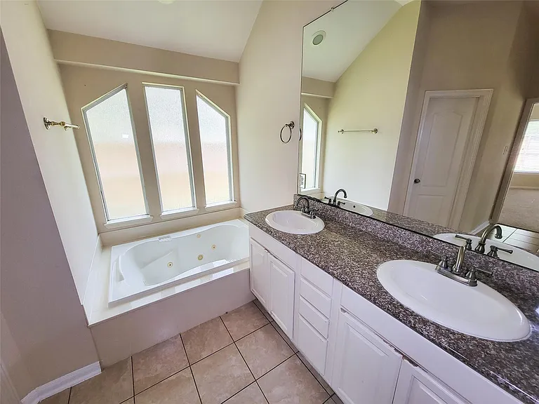 3735 Tidalwood Dr — Photo 27