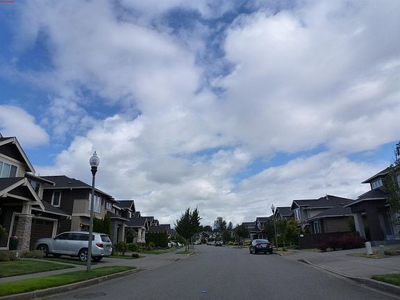 4th image of 29015 122nd Way SE